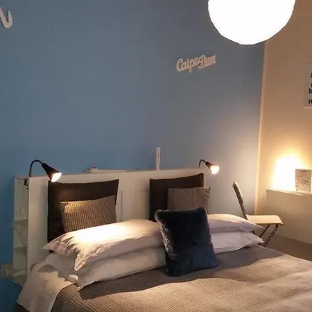 Отель Aurora 3*